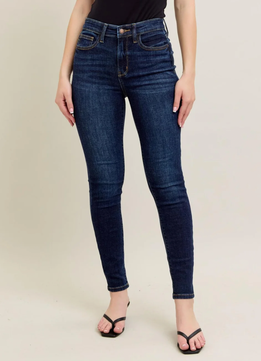 Handsanding Skinny Jeans