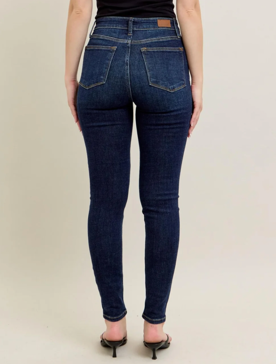Handsanding Skinny Jeans